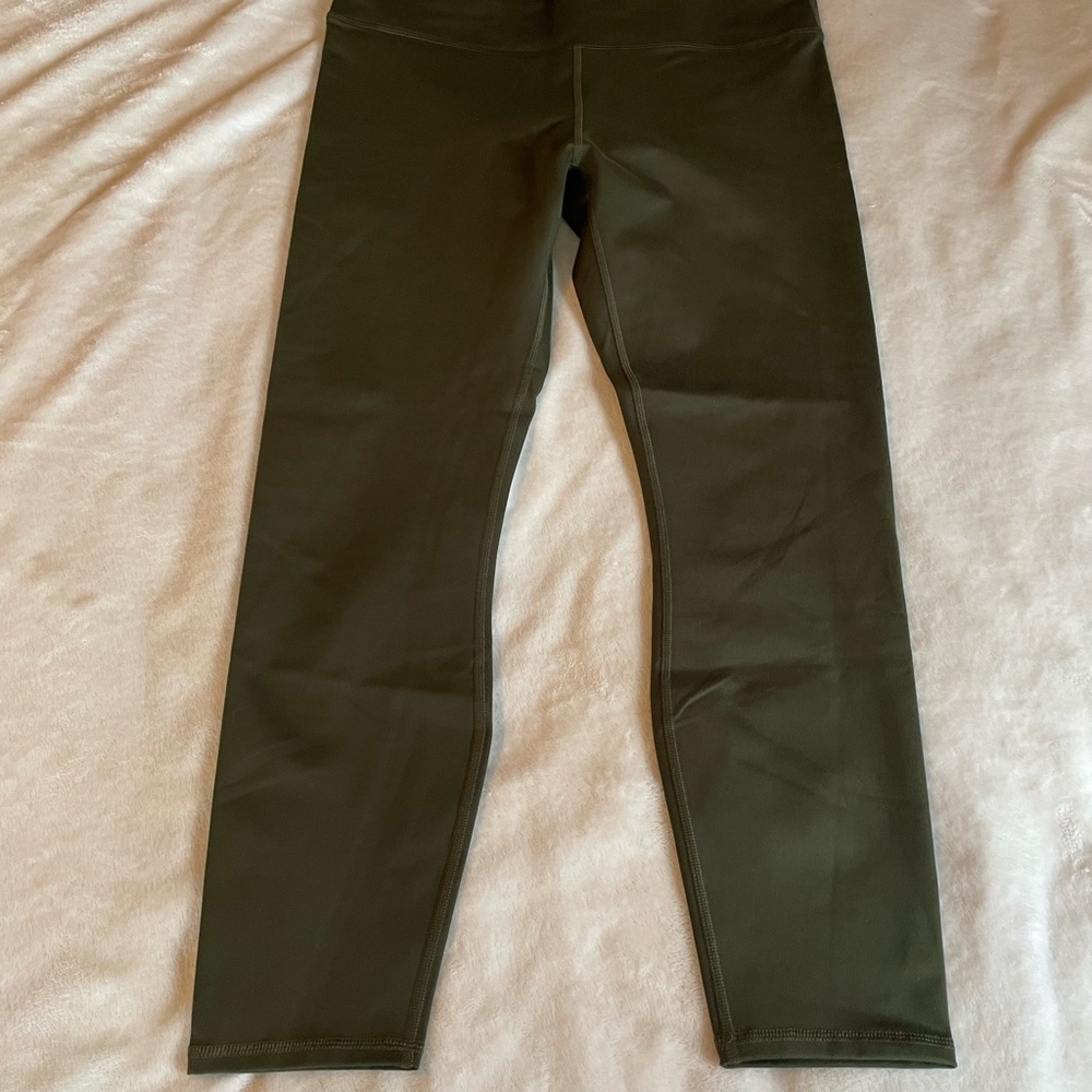 Fabletics bundle - Picture 6 of 6